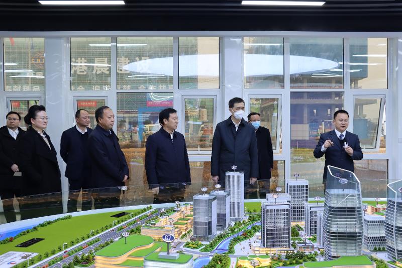 2023年2月，湖南省人民政府副省長周海兵到港晨公司岳陽自貿(mào)片區(qū)數(shù)字經(jīng)濟產(chǎn)業(yè)綜合體建設(shè)項目調(diào)研指導工作